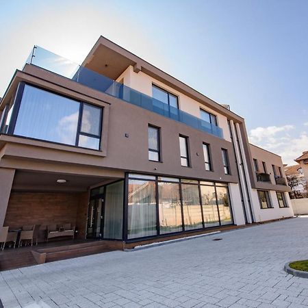 Vila Sarisa Deva Zewnętrze zdjęcie
